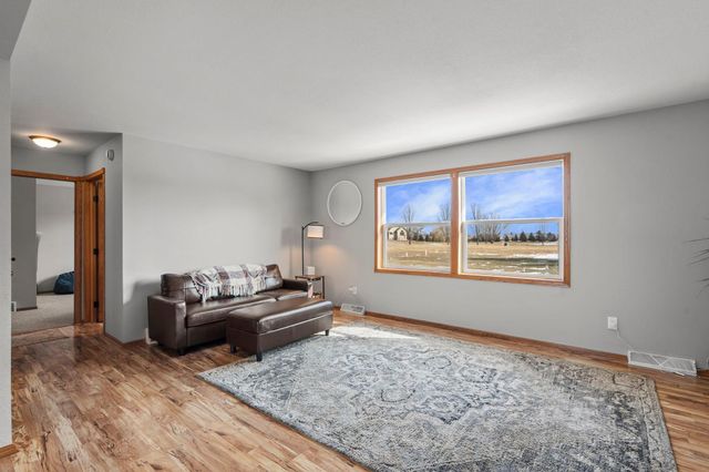 1360 214th Avenue, New Richmond, WI 54017