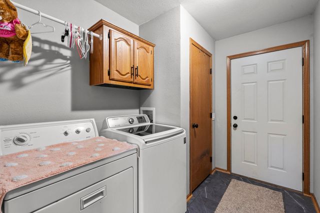 1360 214th Avenue, New Richmond, WI 54017