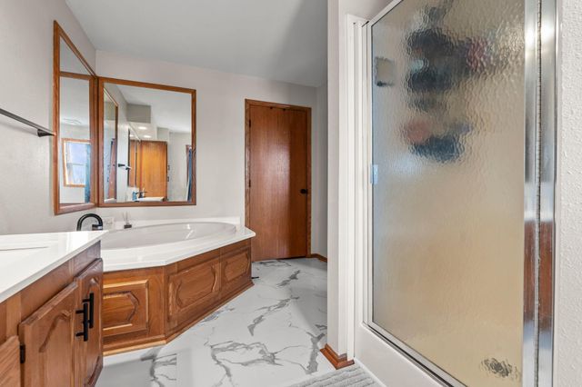 1360 214th Avenue, New Richmond, WI 54017