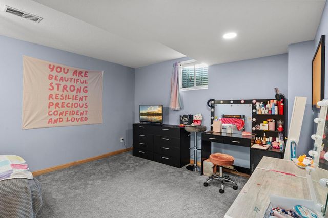 1360 214th Avenue, New Richmond, WI 54017