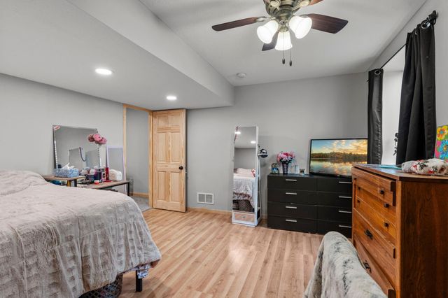 1360 214th Avenue, New Richmond, WI 54017