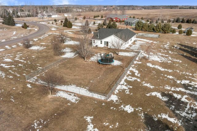 1360 214th Avenue, New Richmond, WI 54017