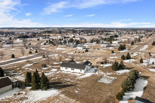 1360 214th Avenue, New Richmond, WI 54017