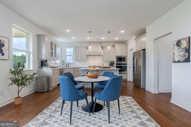 1025 Stonewood Field Road, Watkinsville, GA 30677