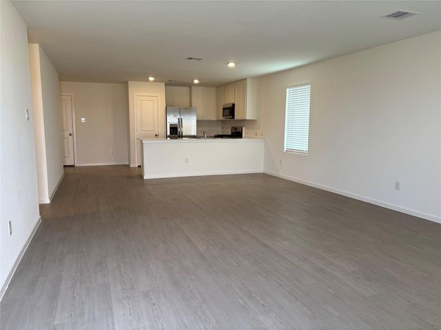 607 Amberwood Creek Drive, Crosby, TX 77532