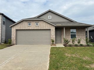 607 Amberwood Creek Drive, Crosby, TX 77532