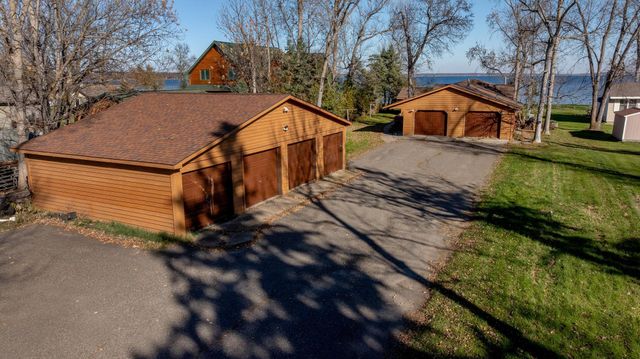 6036 Birchdale Road, Brainerd, MN 56401