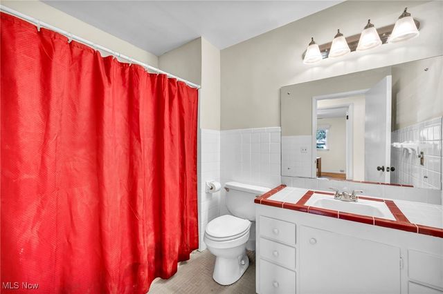 1720 Westhill Boulevard, Westlake, OH 44145