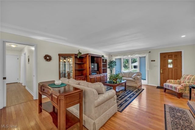 1720 Westhill Boulevard, Westlake, OH 44145