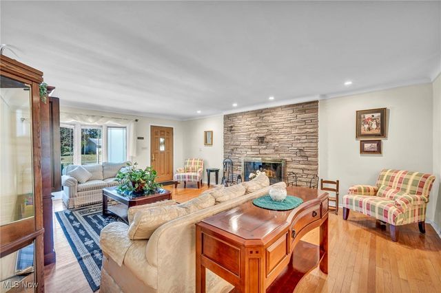 1720 Westhill Boulevard, Westlake, OH 44145