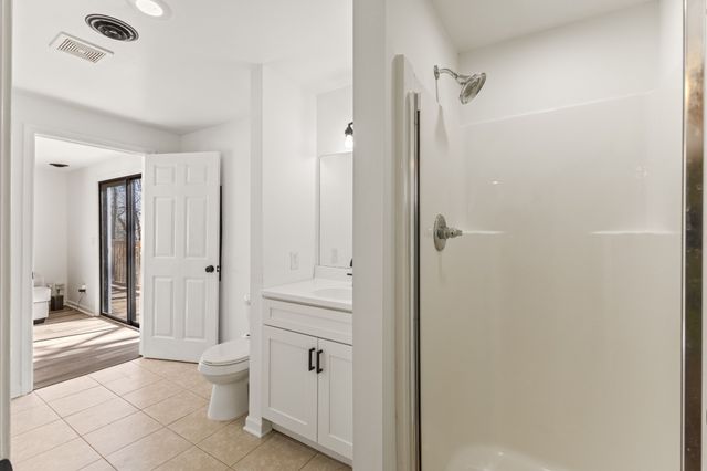 66 Highland Lane, Waverly, TN 37185