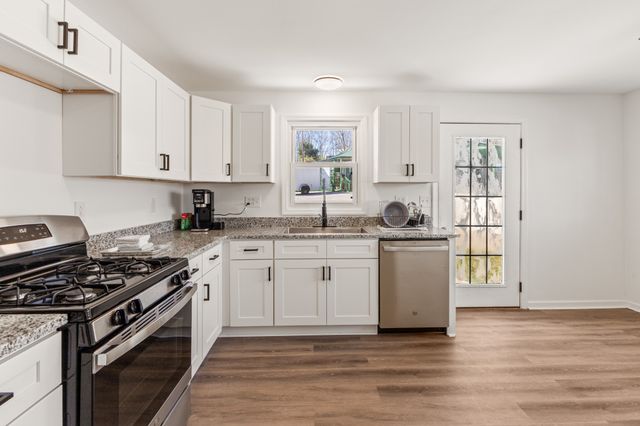 66 Highland Lane, Waverly, TN 37185