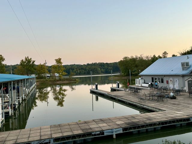 66 Highland Lane, Waverly, TN 37185