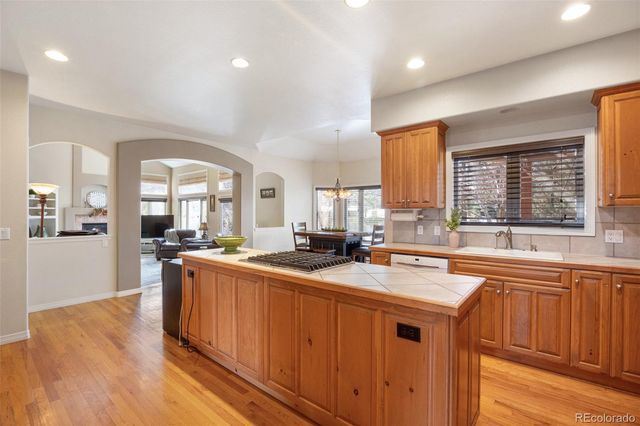 1977 Champions Circle, Castle Rock, CO 80104