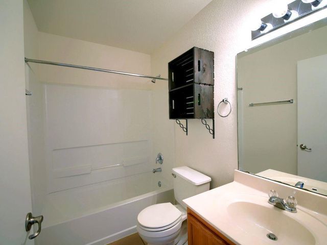 9109 Indigo Sky DR, Austin, TX 78724