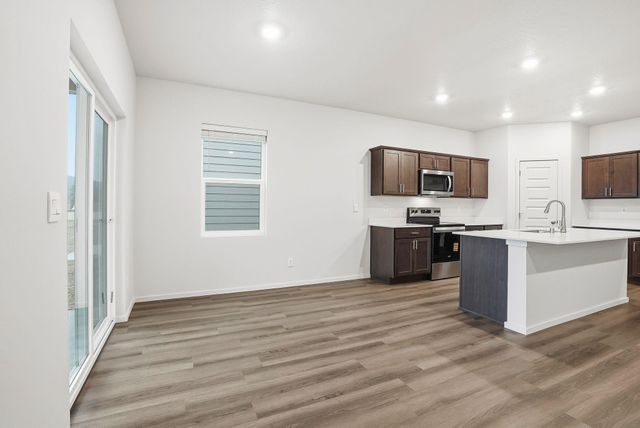 3544 S Clinton Rd, Spokane, WA 99206