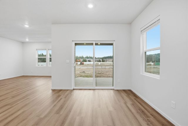 3544 S Clinton Rd, Spokane, WA 99206