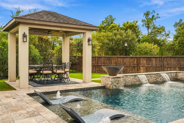 4119 Harmony Crest Lane, Sugar Land, TX 77479