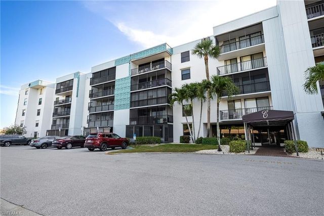 3490 N Key DR 209, North Fort Myers, FL 33903