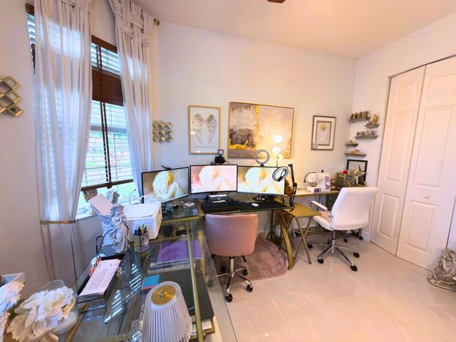 7943 Emerald Winds Circle, Boynton Beach, FL 33473