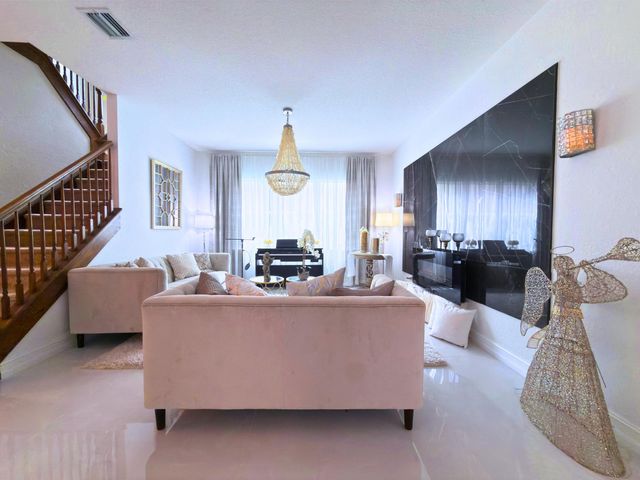 7943 Emerald Winds Circle, Boynton Beach, FL 33473