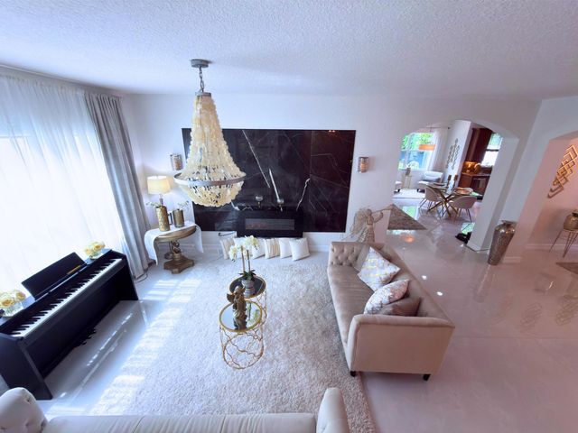 7943 Emerald Winds Circle, Boynton Beach, FL 33473