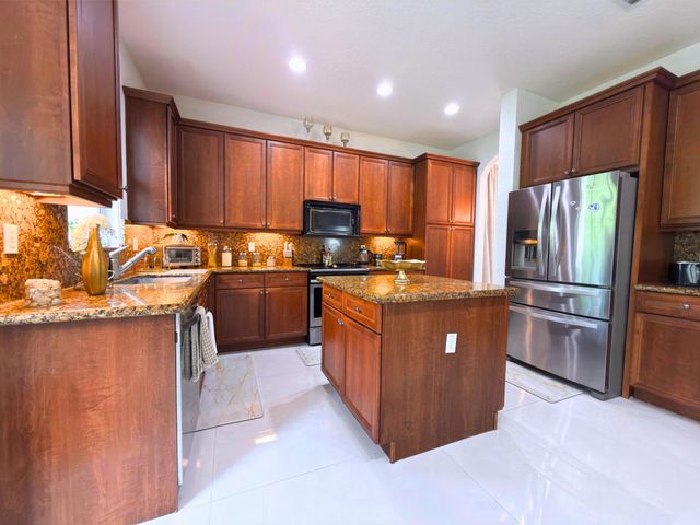 7943 Emerald Winds Circle, Boynton Beach, FL 33473
