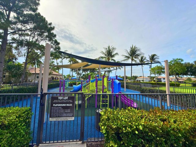 7943 Emerald Winds Circle, Boynton Beach, FL 33473