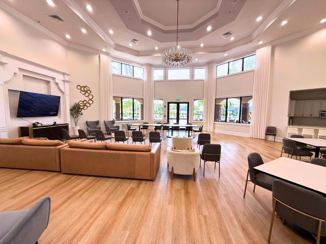7943 Emerald Winds Circle, Boynton Beach, FL 33473