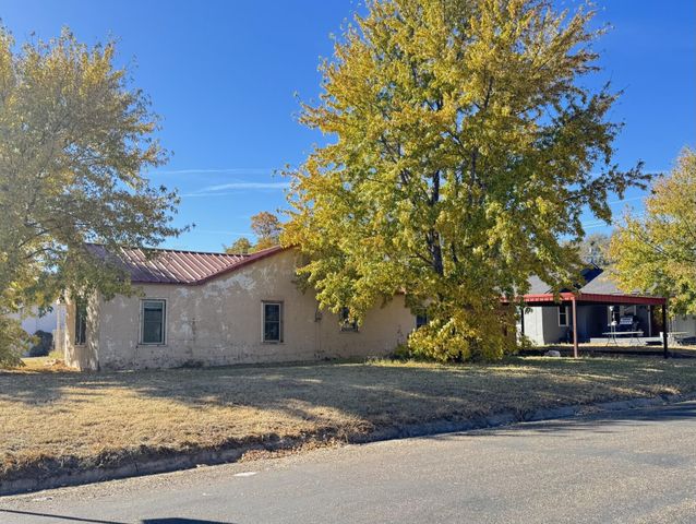 800 S Alan Bean Boulevard, Wheeler, TX 79096