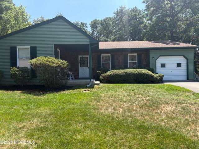 30 Milford Avenue 52, Whiting, NJ 08759