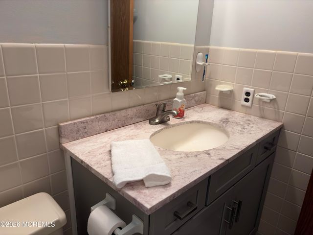30 Milford Avenue 52, Whiting, NJ 08759