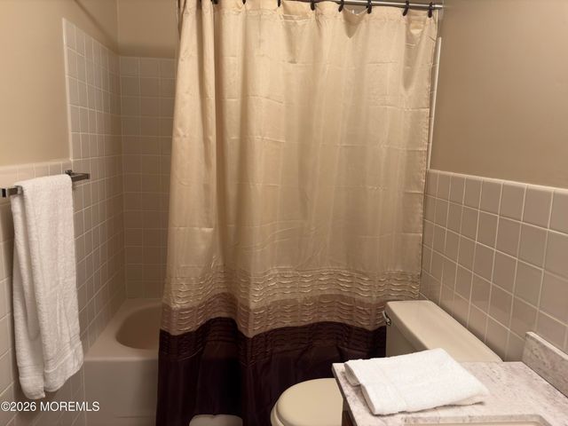 30 Milford Avenue 52, Whiting, NJ 08759