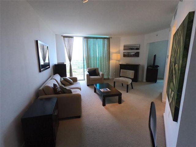 9055 SW 73rd Court 2103, Miami, FL 33156