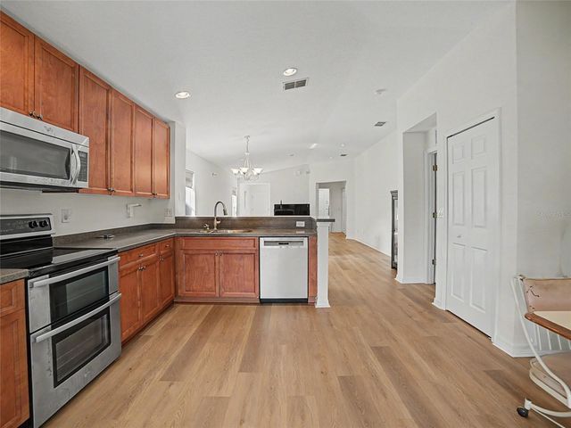 11620 HAMMOCKS GLADE DRIVE, Riverview, FL 33569