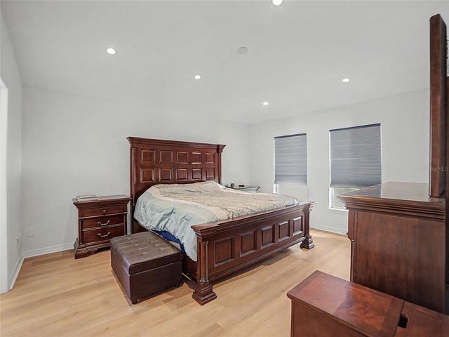 11620 HAMMOCKS GLADE DRIVE, Riverview, FL 33569