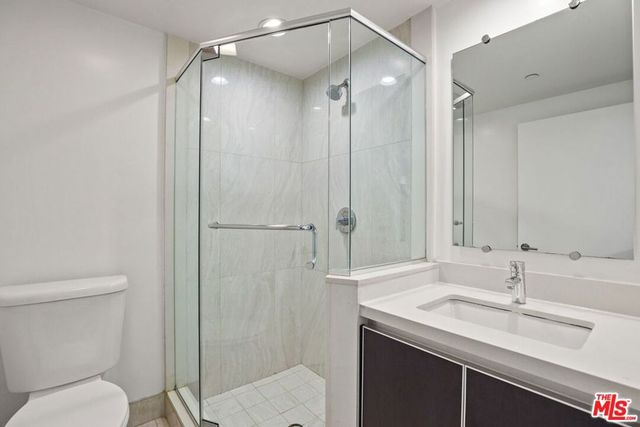 807 Hudson 308, Los Angeles, CA 90038