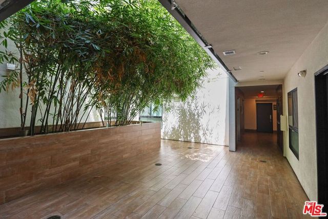 807 Hudson 308, Los Angeles, CA 90038