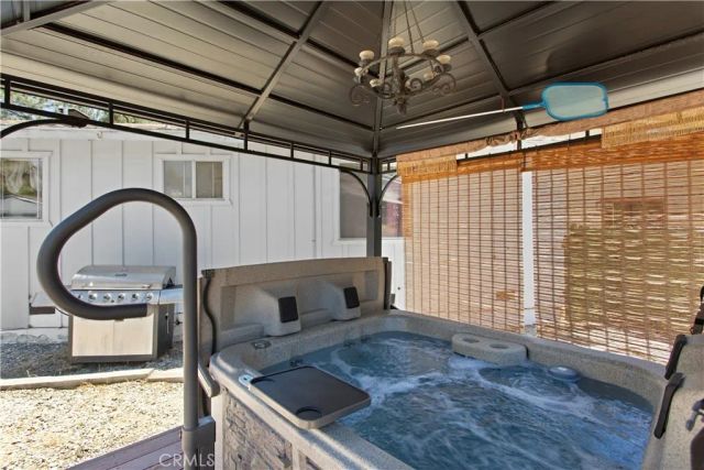 927 W Aeroplane, Big Bear City, CA 92314