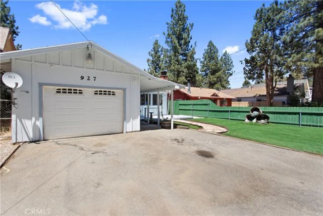 927 W Aeroplane, Big Bear City, CA 92314