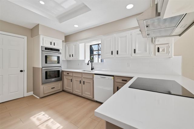 15430 El Padre Drive, Houston, TX 77083