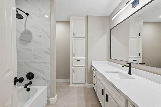 15430 El Padre Drive, Houston, TX 77083