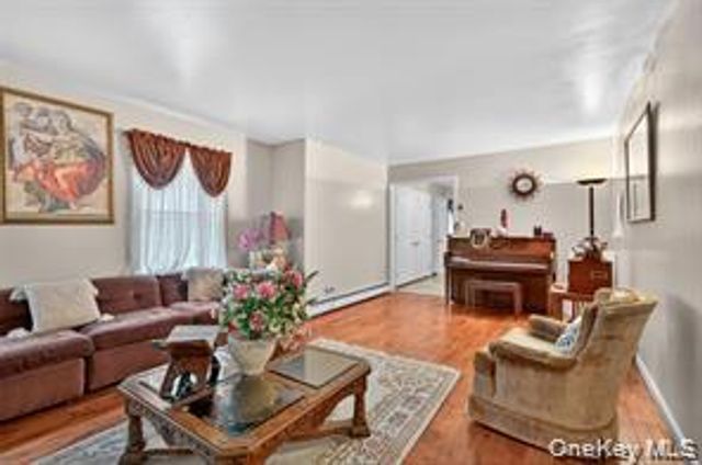 72 Peddler Hill Road, Monroe, NY 10950