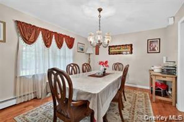 72 Peddler Hill Road, Monroe, NY 10950