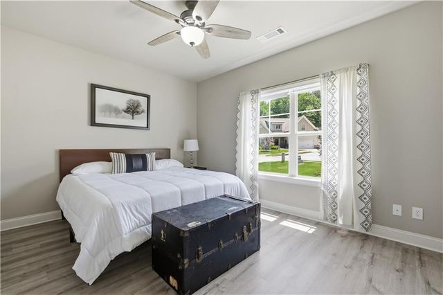 281 Charlotte Drive, Hoschton, GA 30548