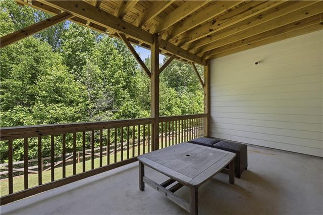 281 Charlotte Drive, Hoschton, GA 30548