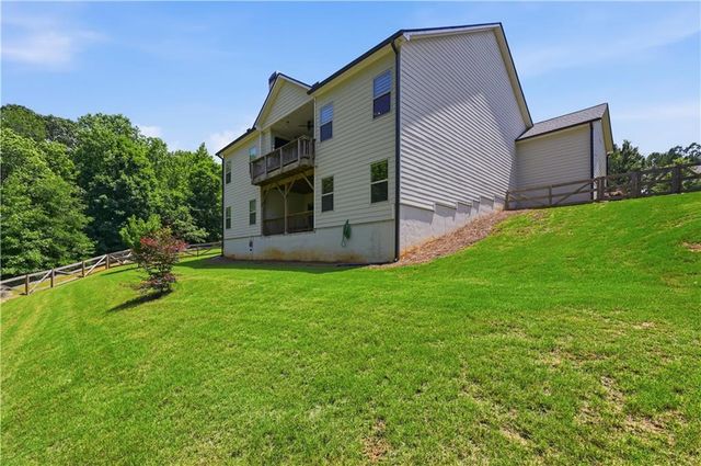 281 Charlotte Drive, Hoschton, GA 30548