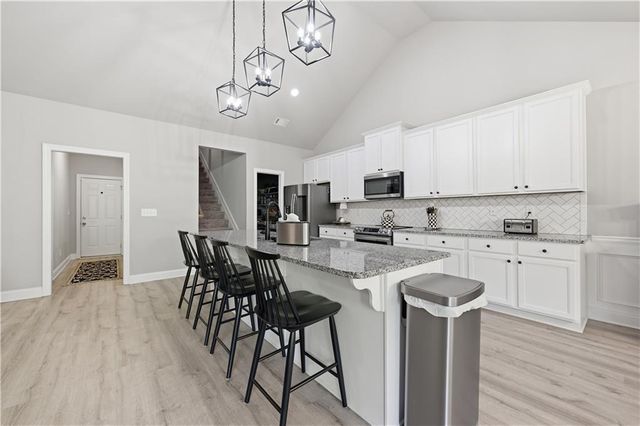 281 Charlotte Drive, Hoschton, GA 30548
