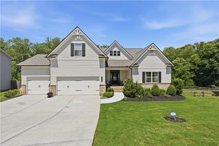 281 Charlotte Drive, Hoschton, GA 30548