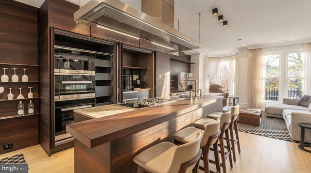 2611 P ST NW, Washington, DC 20007